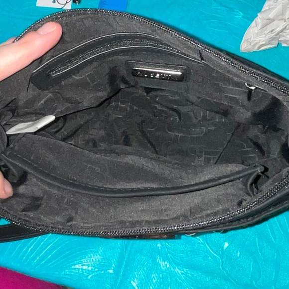 Rosetti shoulder bag and wallet - Picture 7 of 8